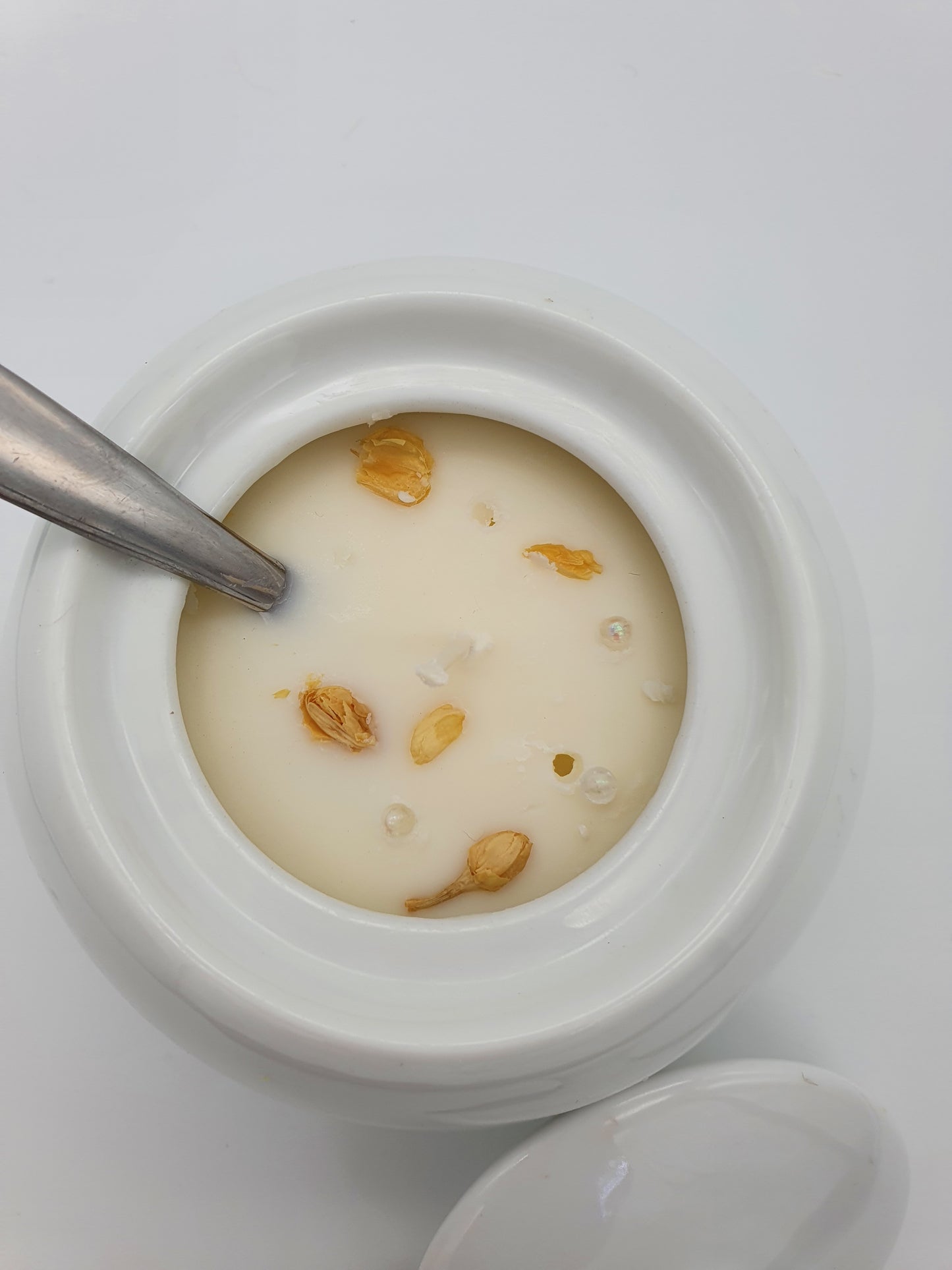 Sugar bowl candle