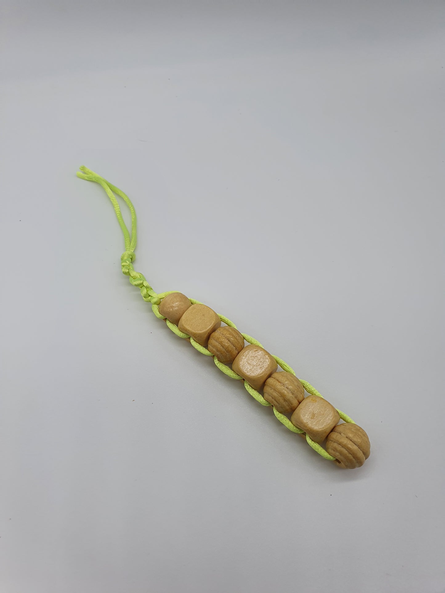Textured wood bead fidget toy