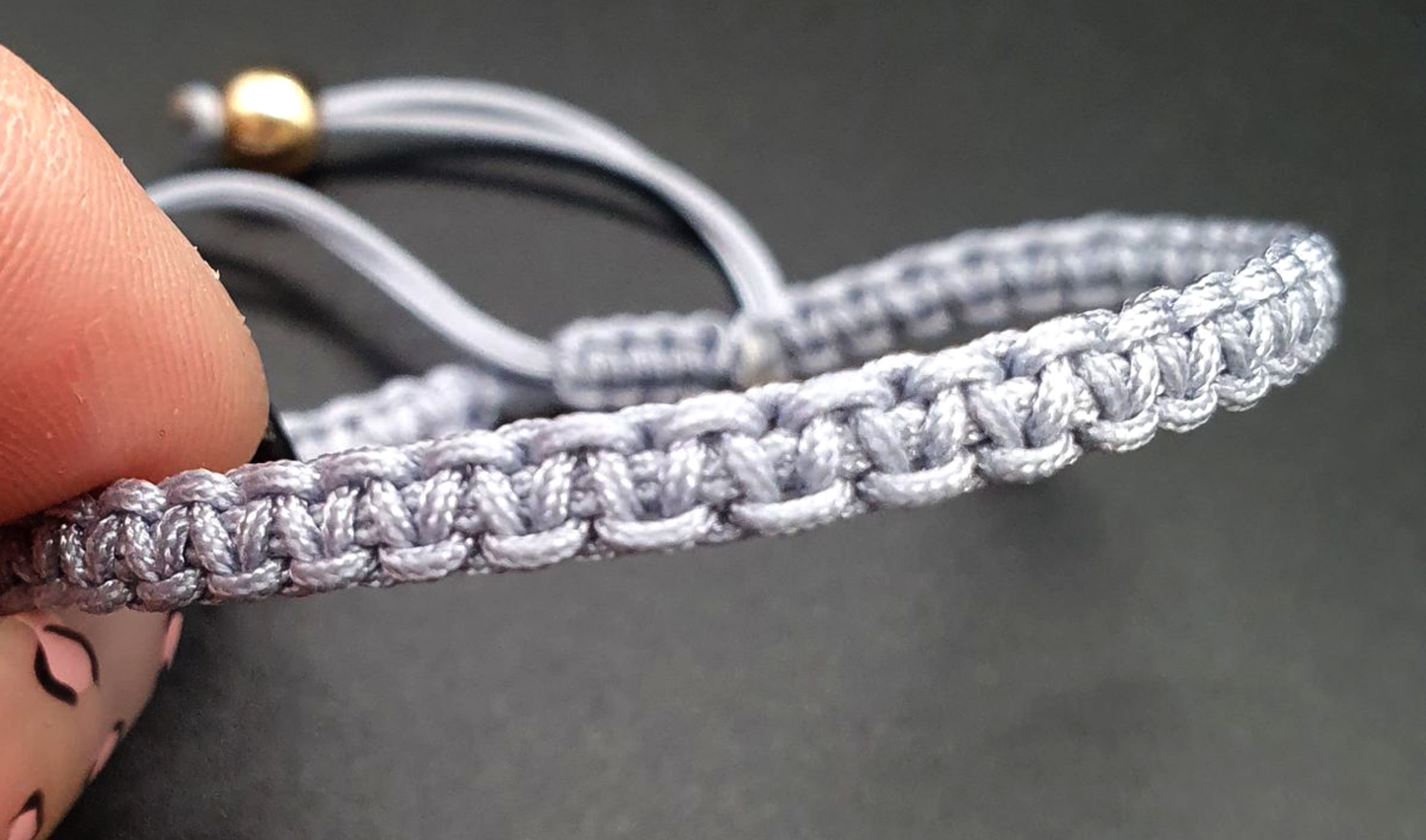 Single Stacker Plain Knot Bracelet